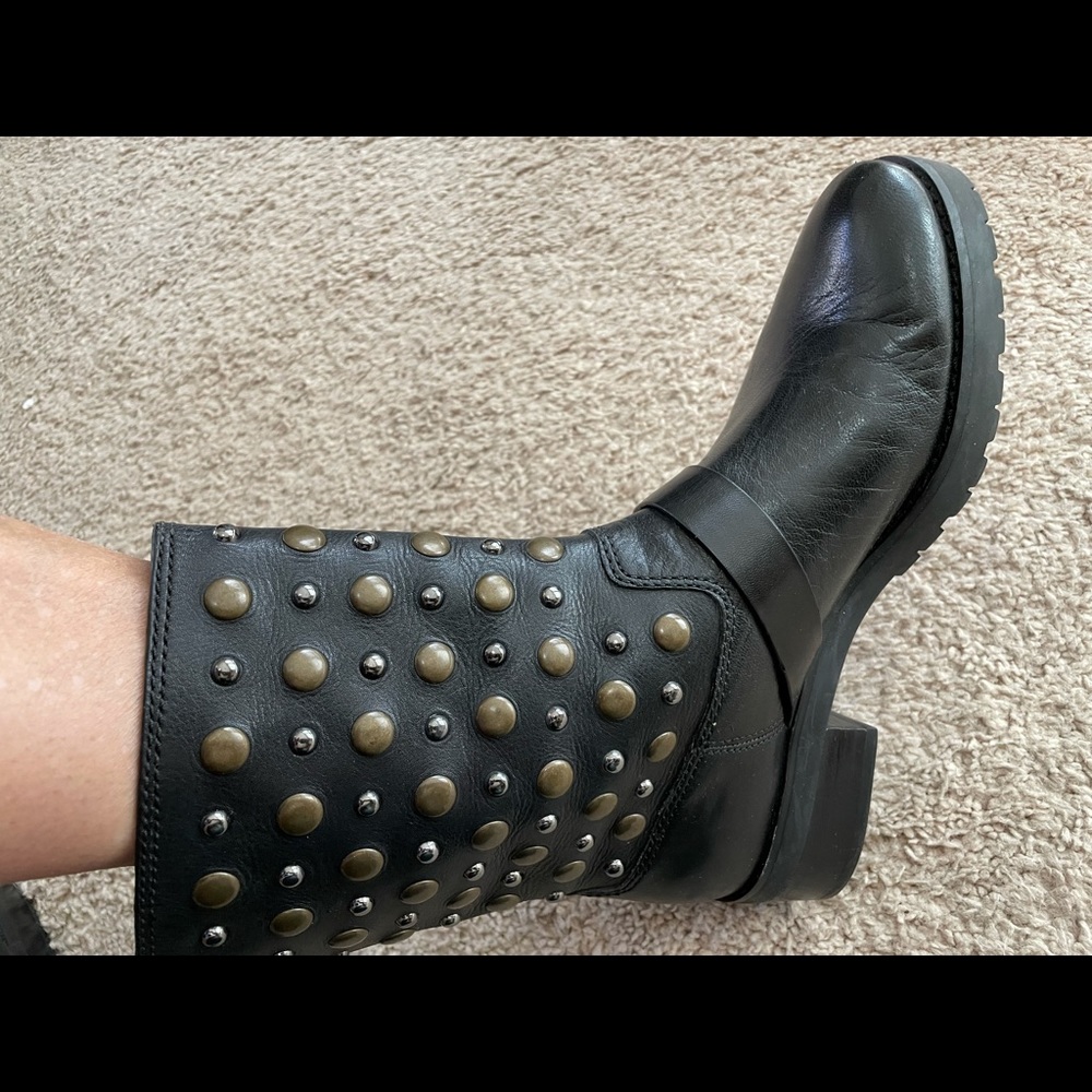Michael Kors Black Leather Studded Moto Boots - size: 7 - Picture 4 of 10